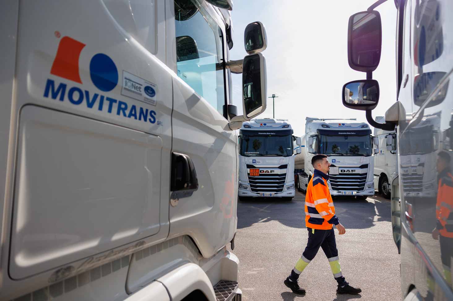 Trasporto di Gas Criogenici e Compressi in tuta Italia Trasporto di Gas Criogenici e Compressi in tuta Italia